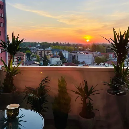 Casa Viktoria- Raffinato E Spazioso Appartamento